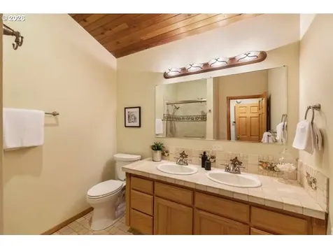 10585 Beutel Road Oregon City OR 97045