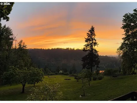 10585 Beutel Road Oregon City OR 97045