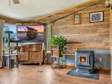 90971 Highway 101 Warrenton OR 97146
