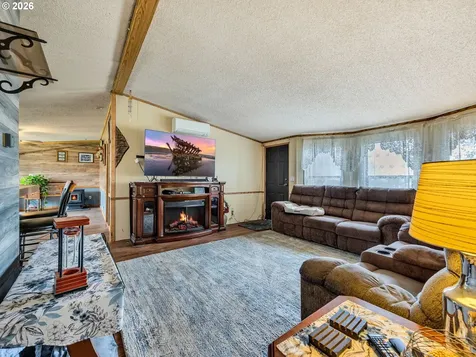 90971 Highway 101 Warrenton OR 97146