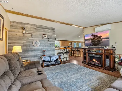 90971 Highway 101 Warrenton OR 97146