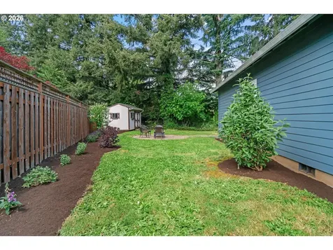 12172 Salmon Court Oregon City OR 97045