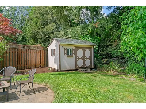 12172 Salmon Court Oregon City OR 97045