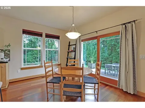 9020 SW 25th Avenue Portland OR 97219