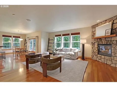 9020 SW 25th Avenue Portland OR 97219