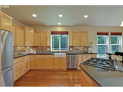9020 SW 25th Avenue Portland OR 97219