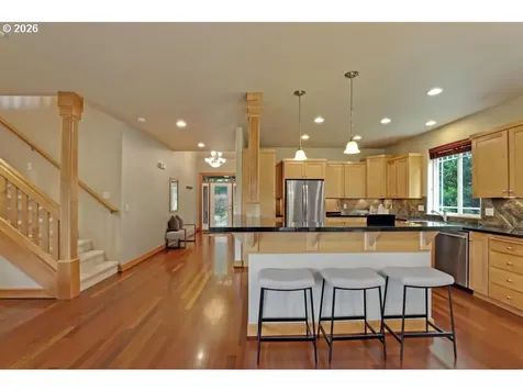 9020 SW 25th Avenue Portland OR 97219