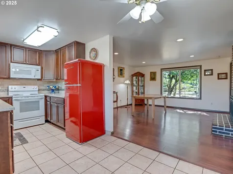 19600 S South End Road Oregon City OR 97045