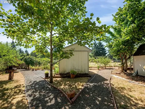19600 S South End Road Oregon City OR 97045
