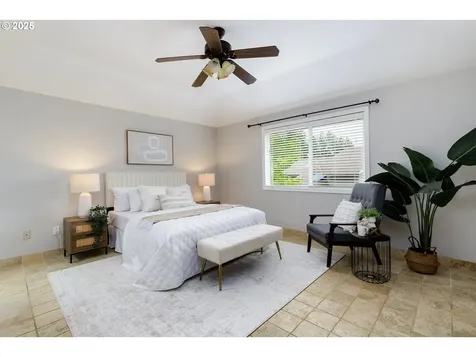 10605 SW Tualatin Drive Portland OR 97224