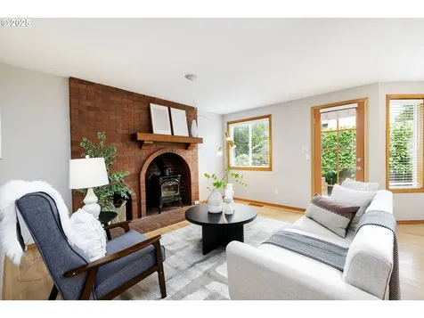 10605 SW Tualatin Drive Portland OR 97224