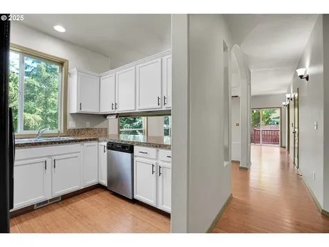 19128 SW Samedy Court Beaverton OR 97003