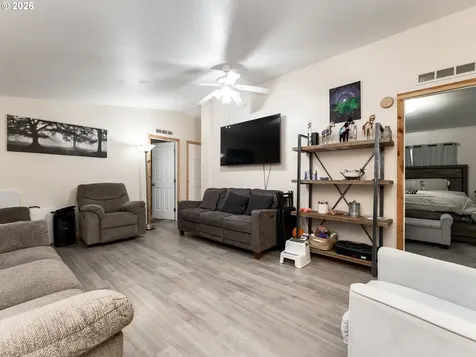 15619 NE Caples Road Brush Prairie WA 98606