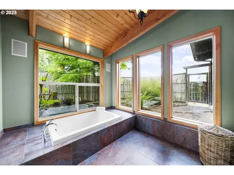 21900 SE Donna Court Damascus OR 97089