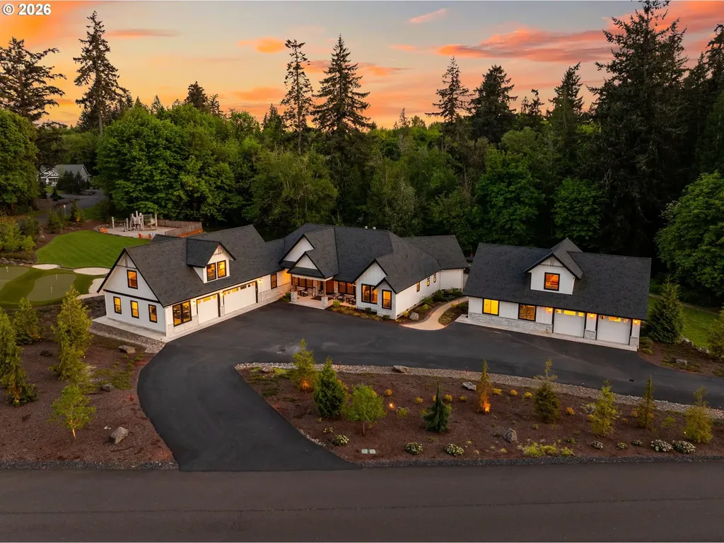 211 NW 235th Street Ridgefield WA 98642