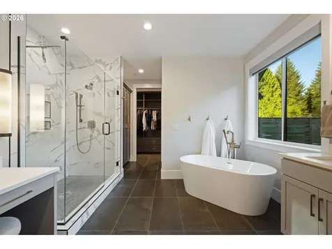 211 NW 235th Street Ridgefield WA 98642