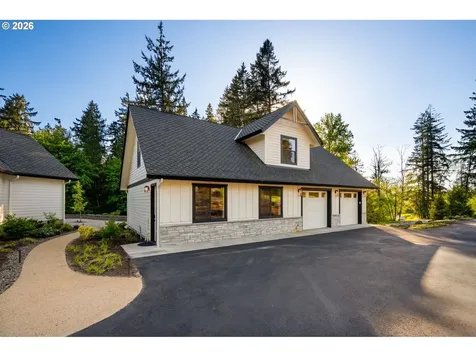 211 NW 235th Street Ridgefield WA 98642