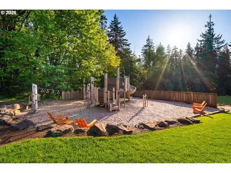 211 NW 235th Street Ridgefield WA 98642