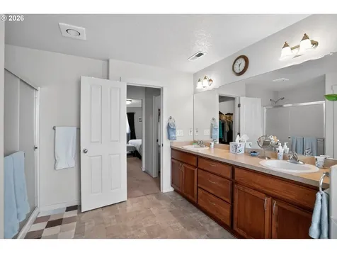 6810 NE 106th Street Vancouver WA 98686
