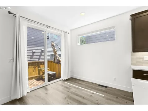934 SW Draper Terrace Beaverton OR 97003