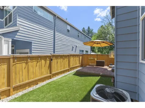 934 SW Draper Terrace Beaverton OR 97003