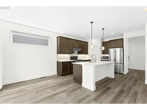 934 SW Draper Terrace Beaverton OR 97003