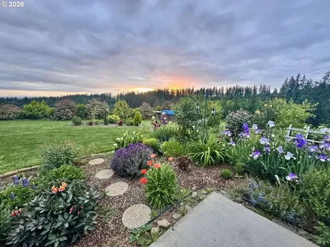 25375 S Eldorado Road Mulino OR 97042