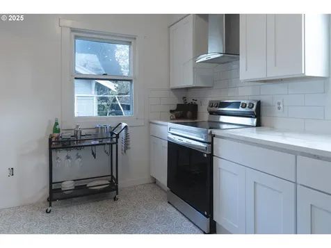 1920 N Farragut Street Portland OR 97217
