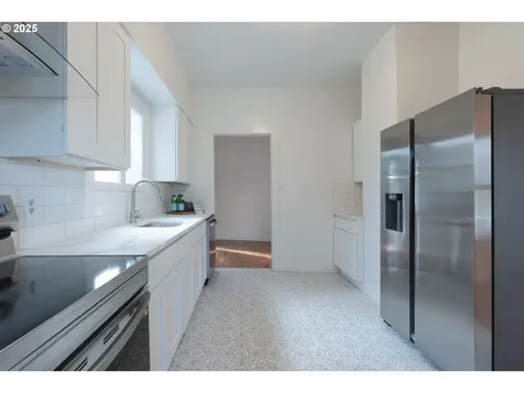 1920 N Farragut Street Portland OR 97217