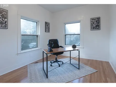 1920 N Farragut Street Portland OR 97217