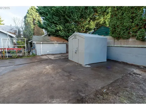 1920 N Farragut Street Portland OR 97217