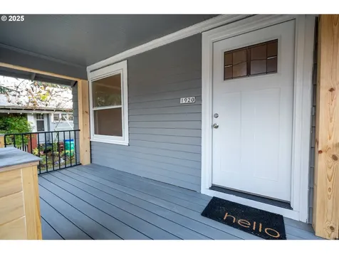 1920 N Farragut Street Portland OR 97217
