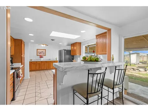 4423 Avenue E White City OR 97503