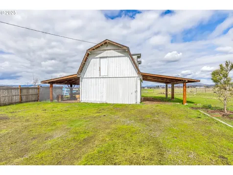 4423 Avenue E White City OR 97503