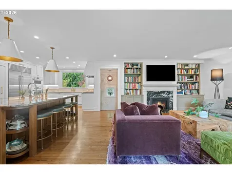 4192 SW Greenleaf Drive Portland OR 97221