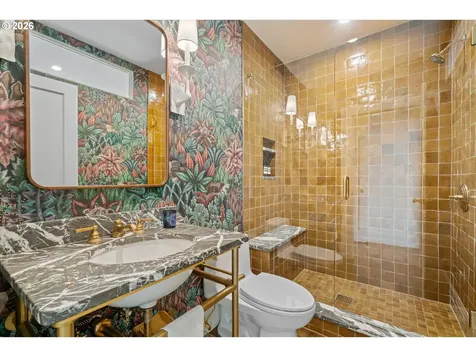 4192 SW Greenleaf Drive Portland OR 97221