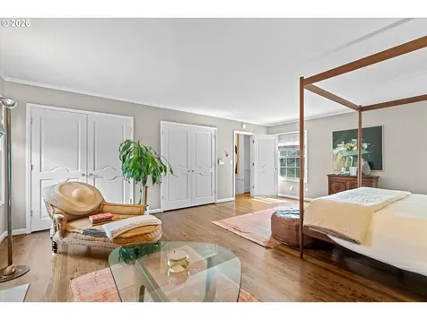 4192 SW Greenleaf Drive Portland OR 97221