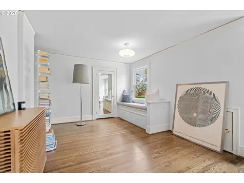 4192 SW Greenleaf Drive Portland OR 97221
