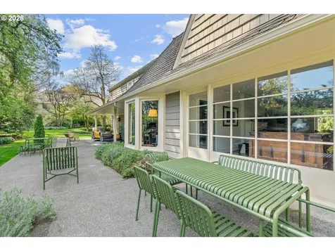 4192 SW Greenleaf Drive Portland OR 97221