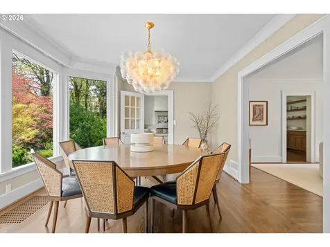 4192 SW Greenleaf Drive Portland OR 97221
