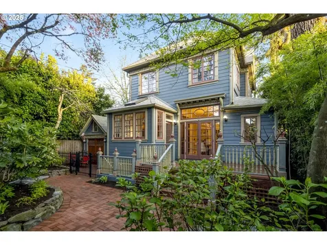 1123 NE Tillamook Street Portland OR 97212