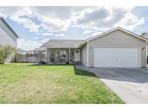 1468 NE Sandstone Avenue Hermiston OR 97838