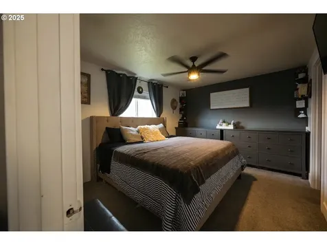 1468 NE Sandstone Avenue Hermiston OR 97838