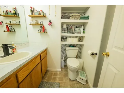 1468 NE Sandstone Avenue Hermiston OR 97838