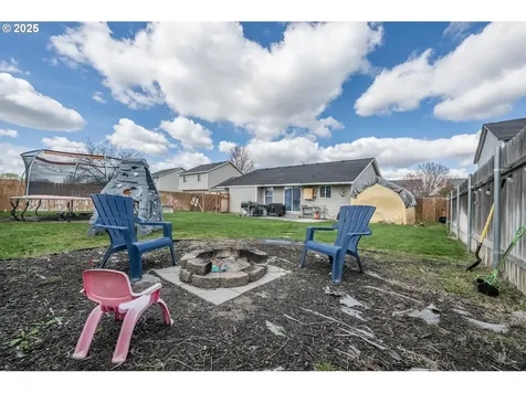 1468 NE Sandstone Avenue Hermiston OR 97838