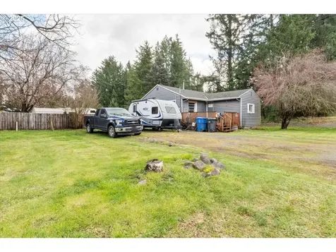 584 SE 5th Avenue Mill City OR 97360