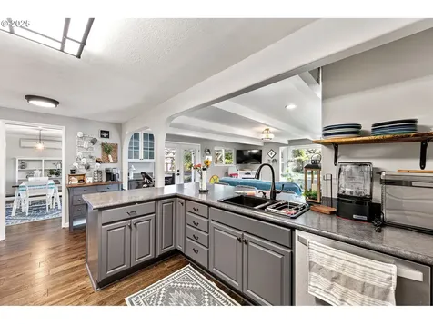 2172 Fireside Court Springfield OR 97477