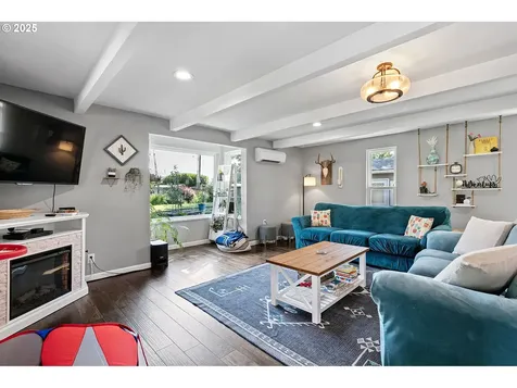 2172 Fireside Court Springfield OR 97477
