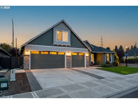 812 NE 29th Way Battle Ground WA 98604
