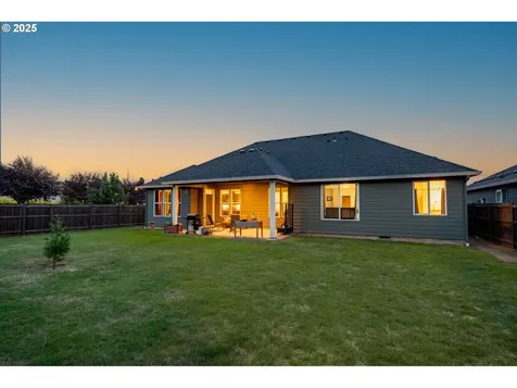 812 NE 29th Way Battle Ground WA 98604